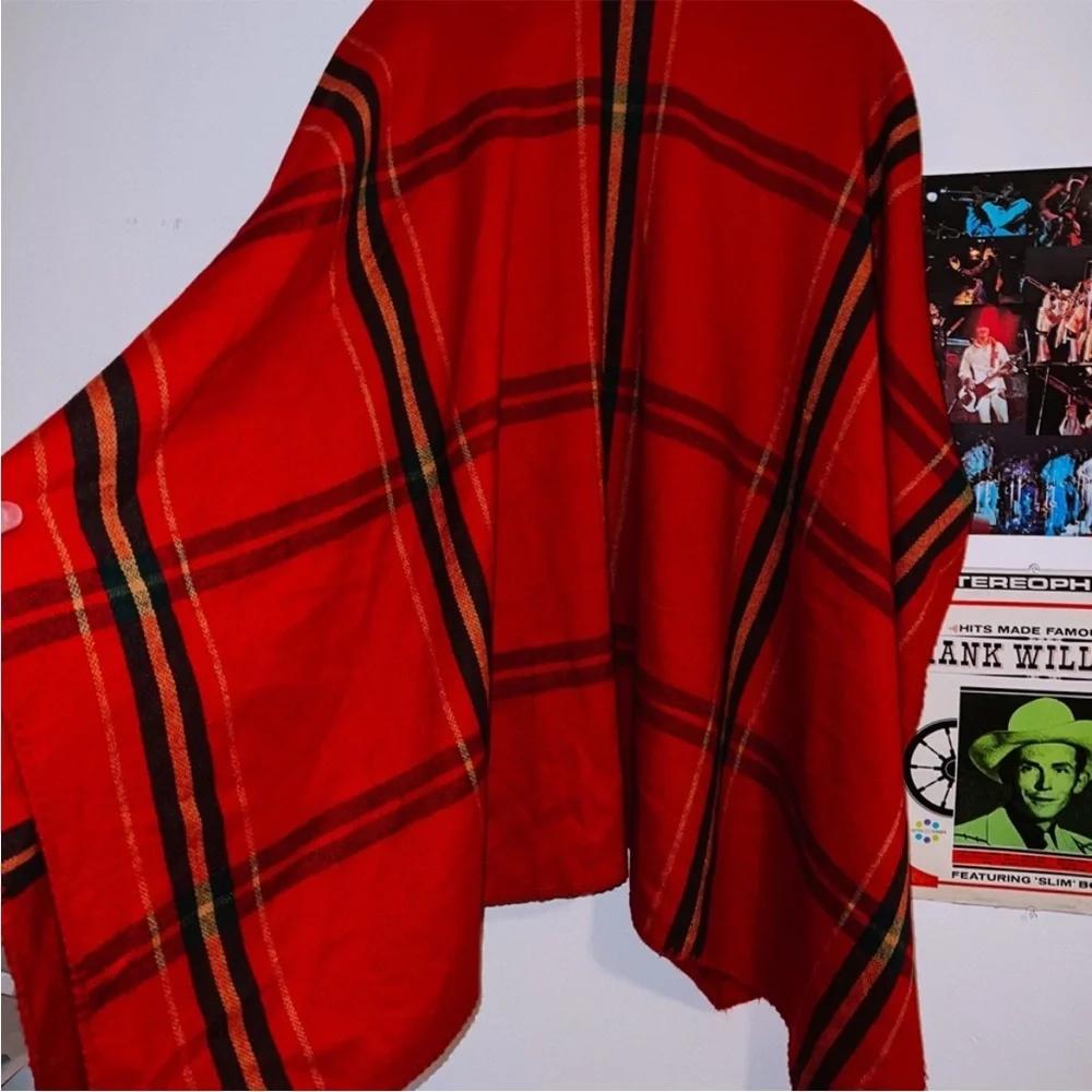 Plaid Flannel Shawl - Picture 11 of 15